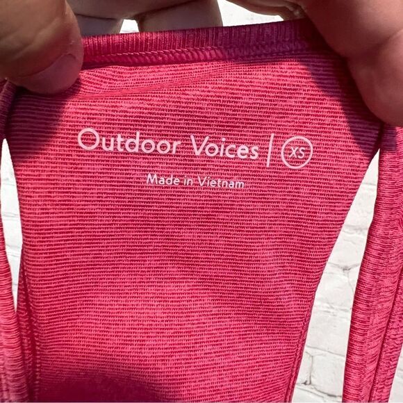Outdoor Voices Athena Crop Top extra small pink - Picture 4 of 4
